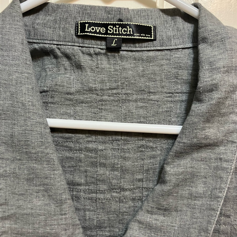 Love Stitch Charcoal Zip-Up Shirt size L - Picture 4 of 12